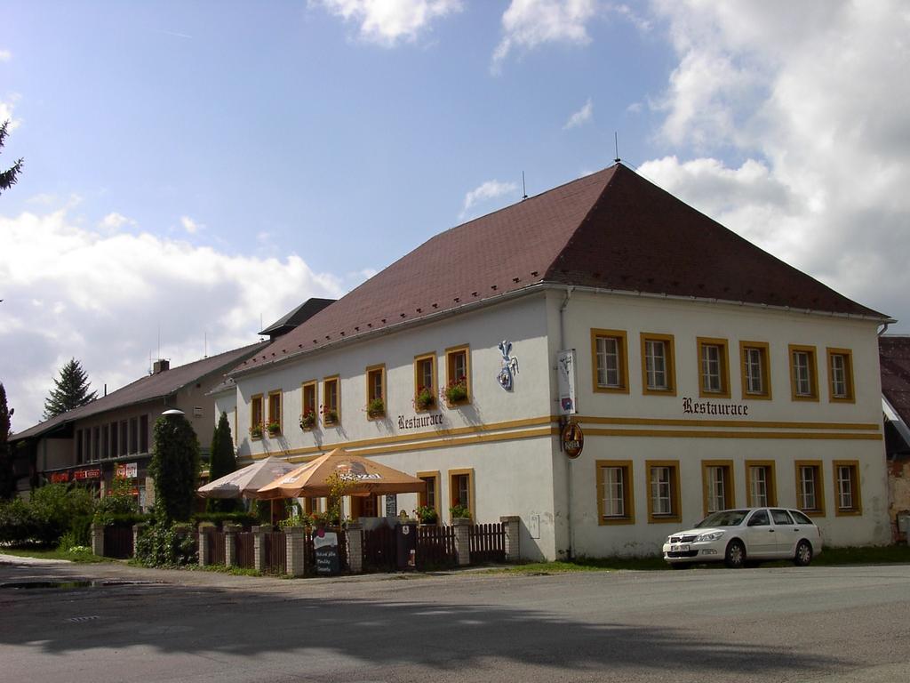 Pension A Restaurace Rudolec Cesky Rudolec Exterior photo