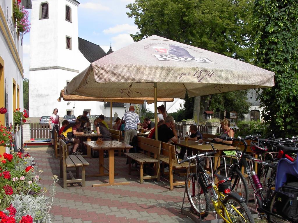 Pension A Restaurace Rudolec Cesky Rudolec Exterior photo